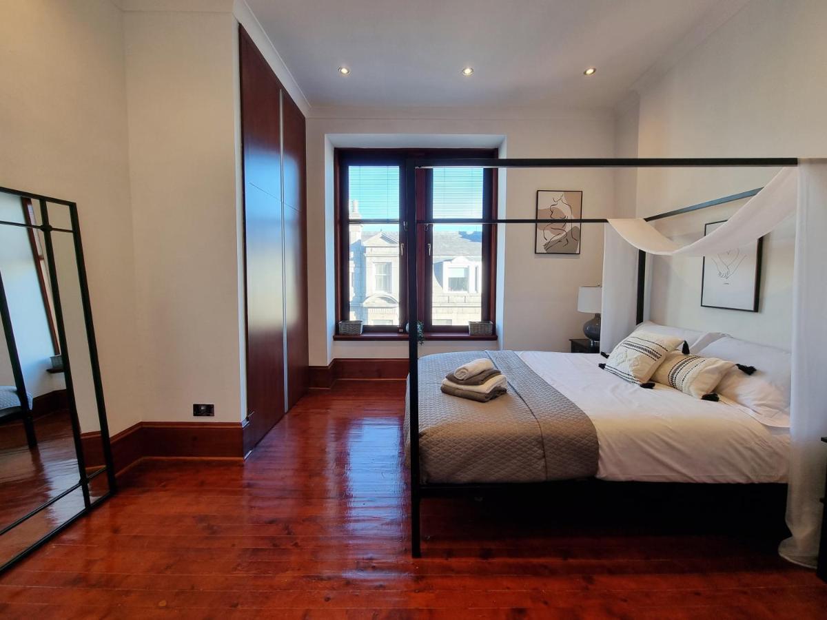 Luxury 2 Bedroom Centre With Panoramic Views And High Ceilings Appartement Aberdeen
